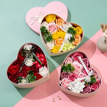 Mākslīgās Rožu Ziepes Pušķi, Kāzu Valentīna Dienā Sirds Formas Dāvanu Kastē Radošu Dizainu Mākslīgo Rožu Ziepes Jauki Dāvanu Kastē